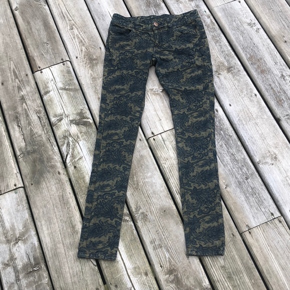 Black Swan Skinny Jeans - Picture 5 of 7